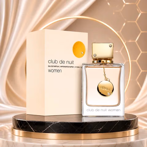 Club de Nuit Woman